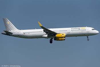 MUC AIRBUS 321-231 EC-MHA 2015-07-02