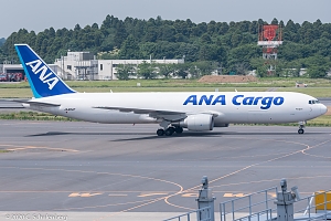 NRT BOEING 767-381F JA604F 2006-09-11