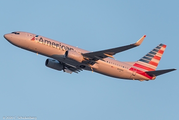 DFW BOEING 737-823 N335PH 2017-04-22