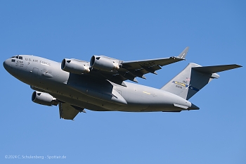 Boeing C-17 Globemaster