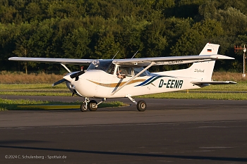 EDFE REIMS/CESSNA F172M_SKYHAWK D-EENR