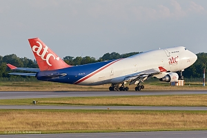 MUC BOEING 747-412BDSF ER-JAI 1996-02-09