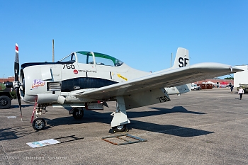 KNKT NORTH_AMERICAN T-28B_TROJAN N8331R